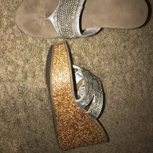 silver sparkles/beaded wedges